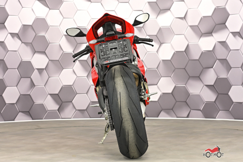 Мотоцикл DUCATI Panigale V4 2018, Красный фото 6