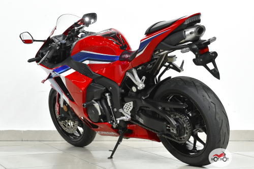 Мотоцикл HONDA CBR 600RR-4 2021, Красный фото 8