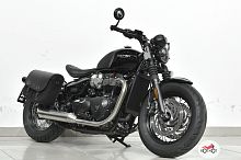 Мотоцикл TRIUMPH Bonneville Bobber 2021, Черный