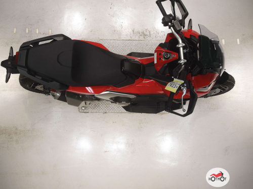 Скутер HONDA X-ADV 2022, Красный фото 8
