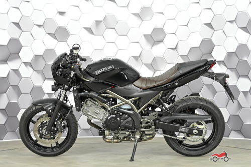 Мотоцикл SUZUKI SV 650  2022, черный фото 4