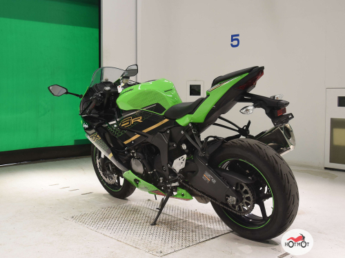 Мотоцикл KAWASAKI ZX-6 Ninja 2020, ЗЕЛЕНЫЙ фото 6