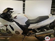 Мотоцикл HONDA CBR 1100 XX Blackbird 2003, белый