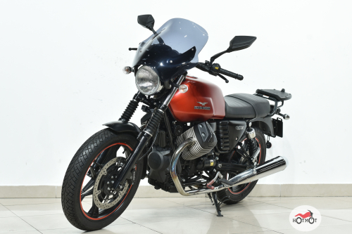 Мотоцикл MOTO GUZZI V 7 2018, Оранжевый фото 2