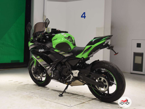 Мотоцикл KAWASAKI ER-6f (Ninja 650R) 2018, Зеленый фото 5