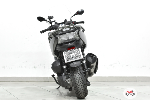 Скутер BMW C 400 GT 2021, черный фото 6