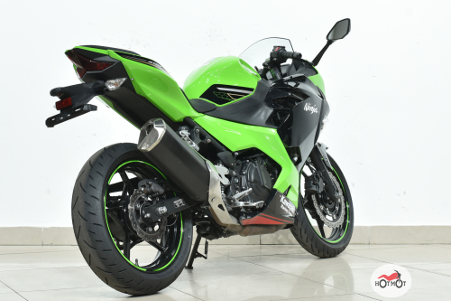 Мотоцикл KAWASAKI Ninja 400-2 2020, Зеленый фото 7