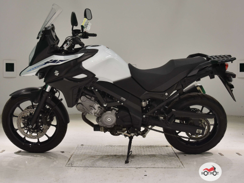 Мотоцикл SUZUKI V-Strom DL 650 2022, белый