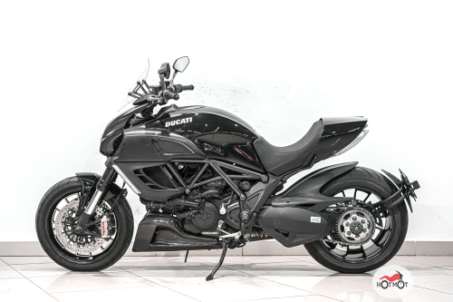 Мотоцикл DUCATI Diavel 2011, Черный фото 4