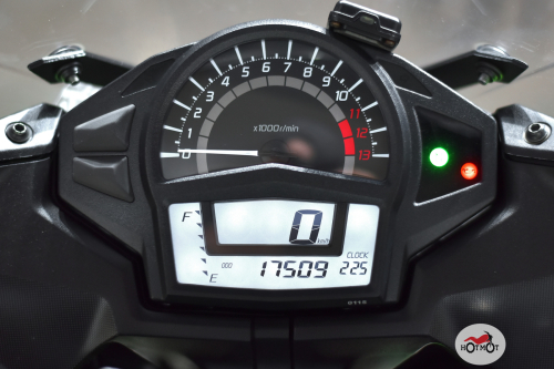 Мотоцикл KAWASAKI Ninja 400 2015, Зеленый фото 9