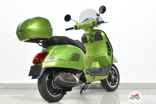 Скутер VESPA GTS Super 300 2018, Зеленый фото 7