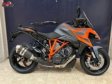 Мотоцикл KTM 1290 Super Duke GT 2023, СЕРЫЙ