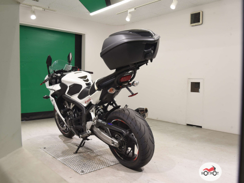 Мотоцикл HONDA CBR 650F 2015, Белый фото 6