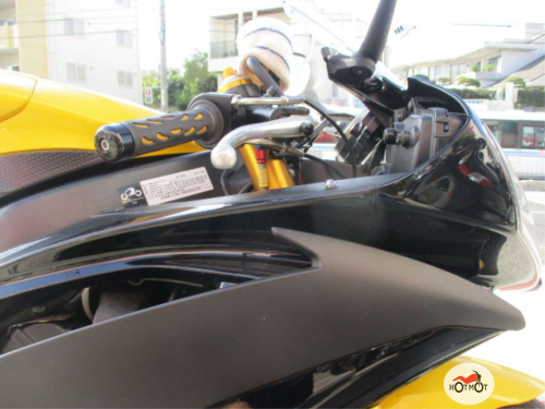 Мотоцикл YAMAHA YZF-R6 2008, желтый фото 8