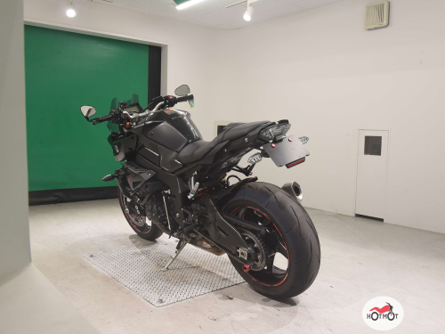 Мотоцикл YAMAHA MT-10 2019, Черный фото 6