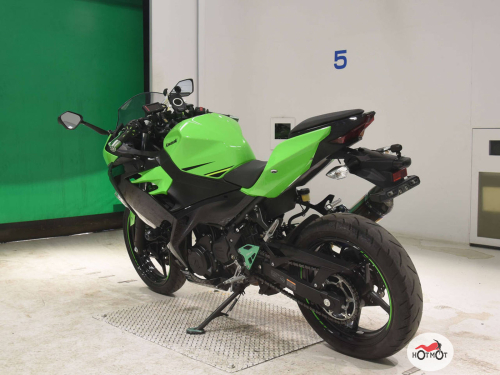 Мотоцикл KAWASAKI NINJA 400 2019, Зеленый фото 6