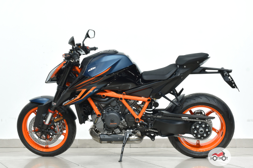 Мотоцикл KTM 1290 Super Duke R 2022, Синий фото 4