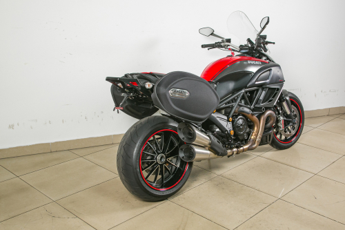 Мотоцикл DUCATI Diavel 2013, Черный фото 3