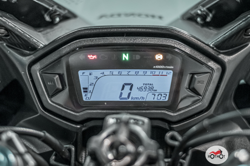 Мотоцикл HONDA CBR 400R 2019, Черный фото 9
