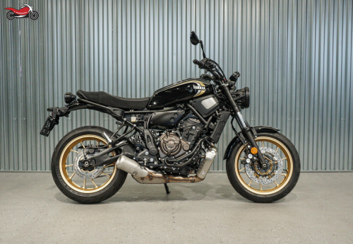 Мотоцикл Yamaha XSR700 2024, ЧЕРНЫЙ