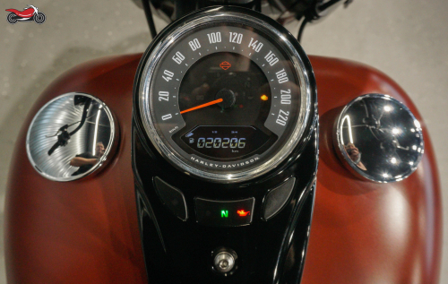 Мотоцикл Harley-Davidson Heritage 2018, КОРИЧНЕВЫЙ фото 12
