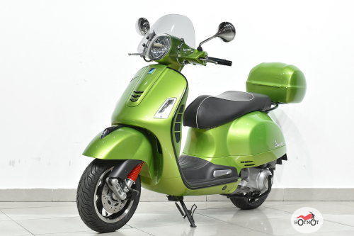 Скутер VESPA GTS Super 300 2018, Зеленый фото 2