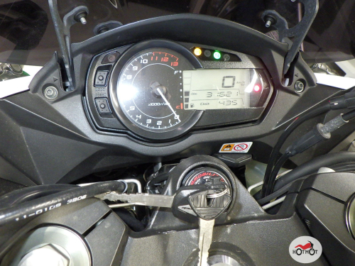 Мотоцикл KAWASAKI Z 1000SX 2013, БЕЛЫЙ фото 10