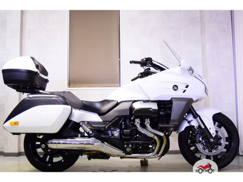 Мотоцикл HONDA CTX 1300 2015, БЕЛЫЙ фото 2