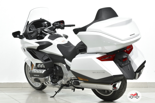 Мотоцикл HONDA GL 1800 2024, Белый фото 8