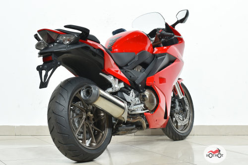 Мотоцикл HONDA VFR 800 2018, Красный фото 7