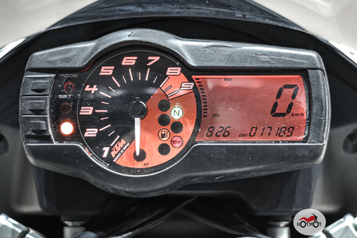 Мотоцикл KTM 690 Duke 2015, БЕЛЫЙ фото 9