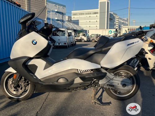 Скутер BMW C 650 GT 2017, белый