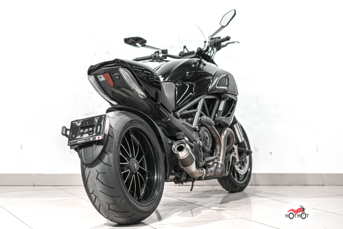 Мотоцикл DUCATI Diavel 2011, Черный фото 7