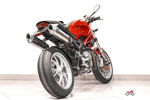 Мотоцикл DUCATI Monster 1100 2009, Красный фото 7