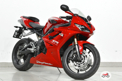 Мотоцикл TRIUMPH Daytona 675 2011, Красный