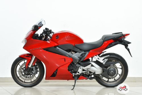 Мотоцикл HONDA VFR 800 2018, Красный фото 4
