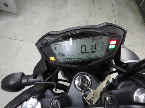 Мотоцикл SUZUKI SV 650  2023, черный фото 7