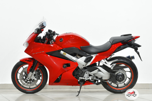 Мотоцикл HONDA VFR800F 2015, Красный фото 4