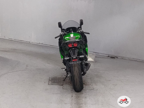 Мотоцикл KAWASAKI Ninja H2 SX 2023, Зеленый фото 4