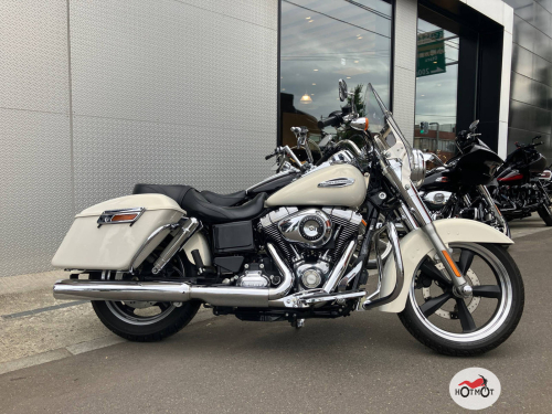 Мотоцикл HARLEY-DAVIDSON Dyna Switchback 2014, Белый фото 2