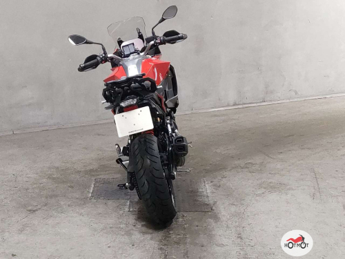 Мотоцикл BMW F 900 XR 2021, Красный фото 4