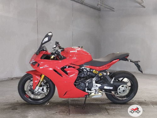 Мотоцикл DUCATI Supersport 2021, Красный