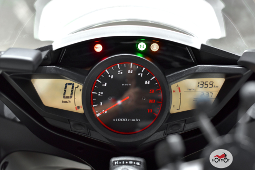 Мотоцикл HONDA VFR 1200  2010, БЕЛЫЙ фото 9