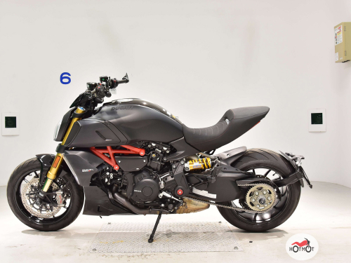 Мотоцикл DUCATI Diavel 2021, Черный