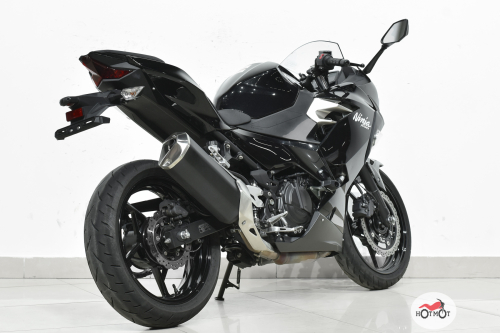 Мотоцикл KAWASAKI Ninja 400 2020, Черный фото 7