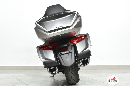 Мотоцикл HONDA GL 1800 2024, серый фото 6