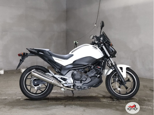 Мотоцикл HONDA NC 750S 2015, белый фото 2