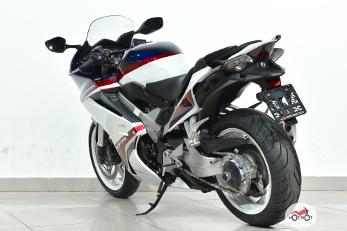 Мотоцикл HONDA VFR 800 2019, БЕЛЫЙ фото 8