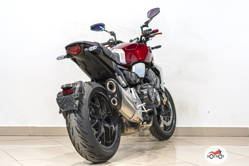 Мотоцикл HONDA CB 1000R 2018, Красный фото 7