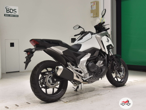 Мотоцикл HONDA NC 750X 2022, Белый фото 5